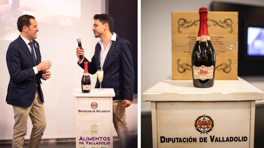 Conrado Íscar con un representante de la empresa a la izquierda y a la derecha la nueva Aloja