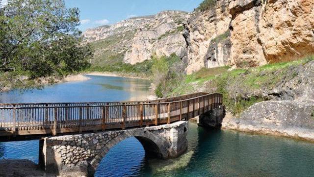 Vista de una ruta de senderismo en Buendía.