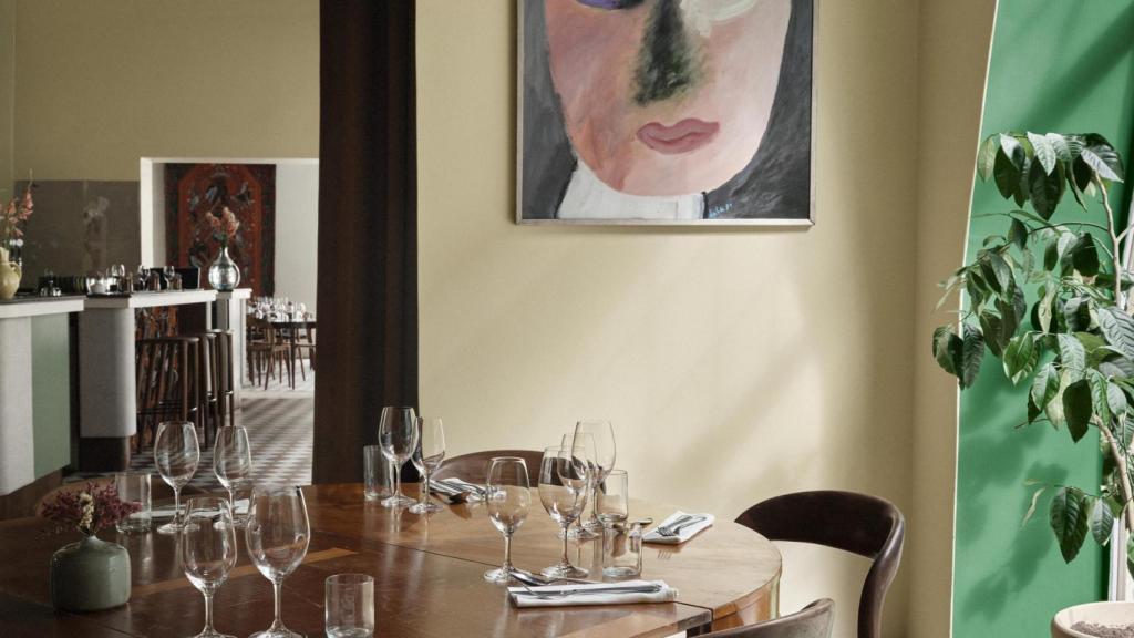 Interior at restaurant Nolla-1