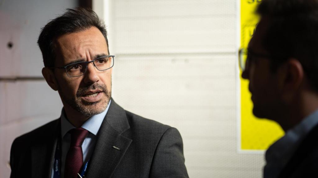 Modesto Revuelta, responsable del proyecto SiRTAP, durante la entrevista con EL ESPAÑOL en las instalaciones de Airbus en Getafe.