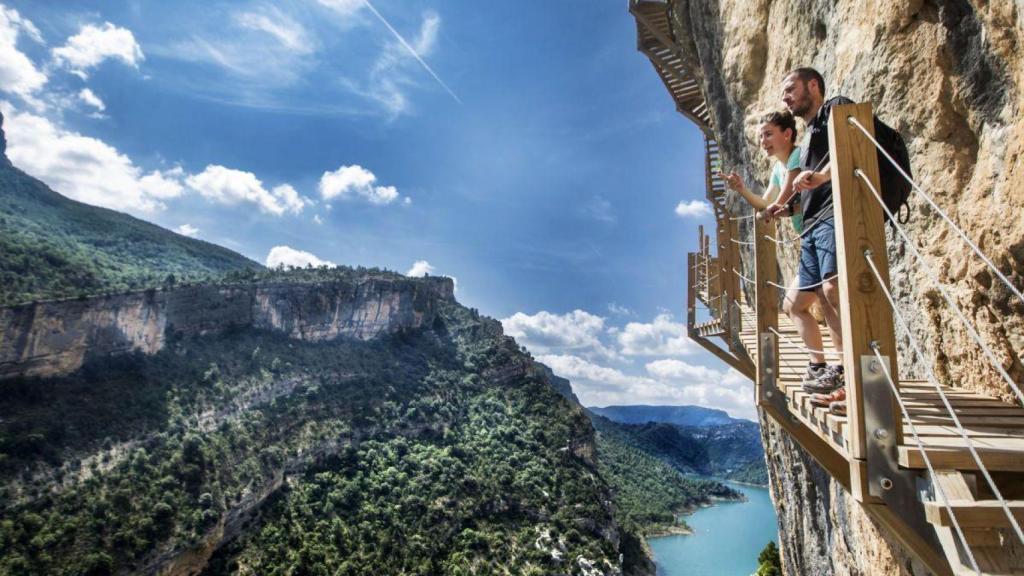 El turismo de naturaleza gana cada vez más adeptos en Aragón