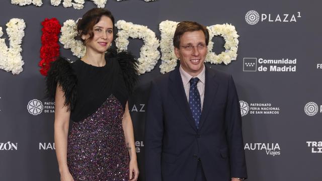 José Luis Martínez-Almeida e Isabel Díaz Ayuso, este jueves, día 6, en la presentación de los Carteles de San Isidro 2025.