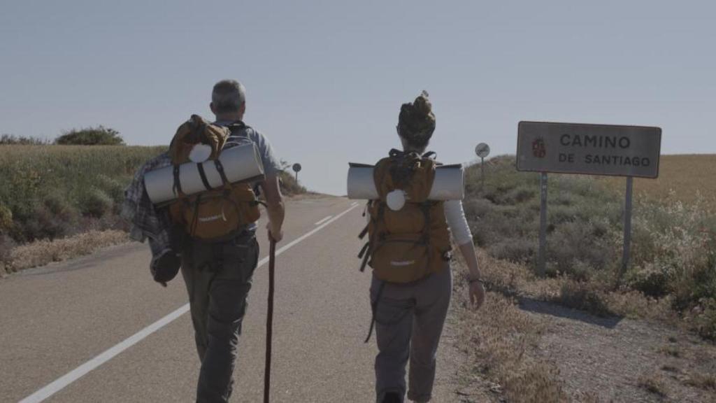 La obra teatral 'Ni flores, ni funeral, ni cenizas, ni tantán',  este fin de semana en Santiago.