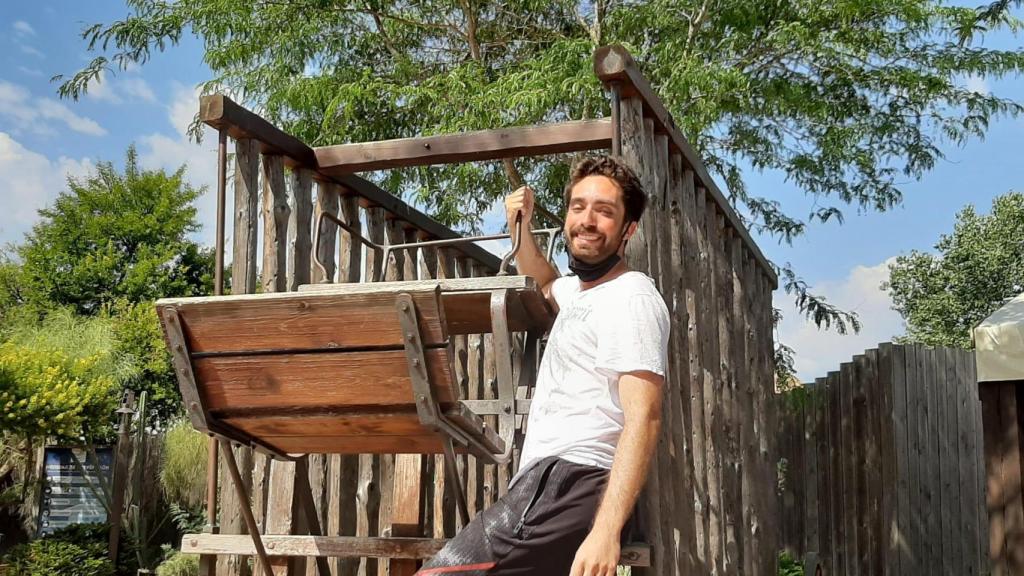 Gimeno está especializado en la rama de Farmacia Hospitalaria.