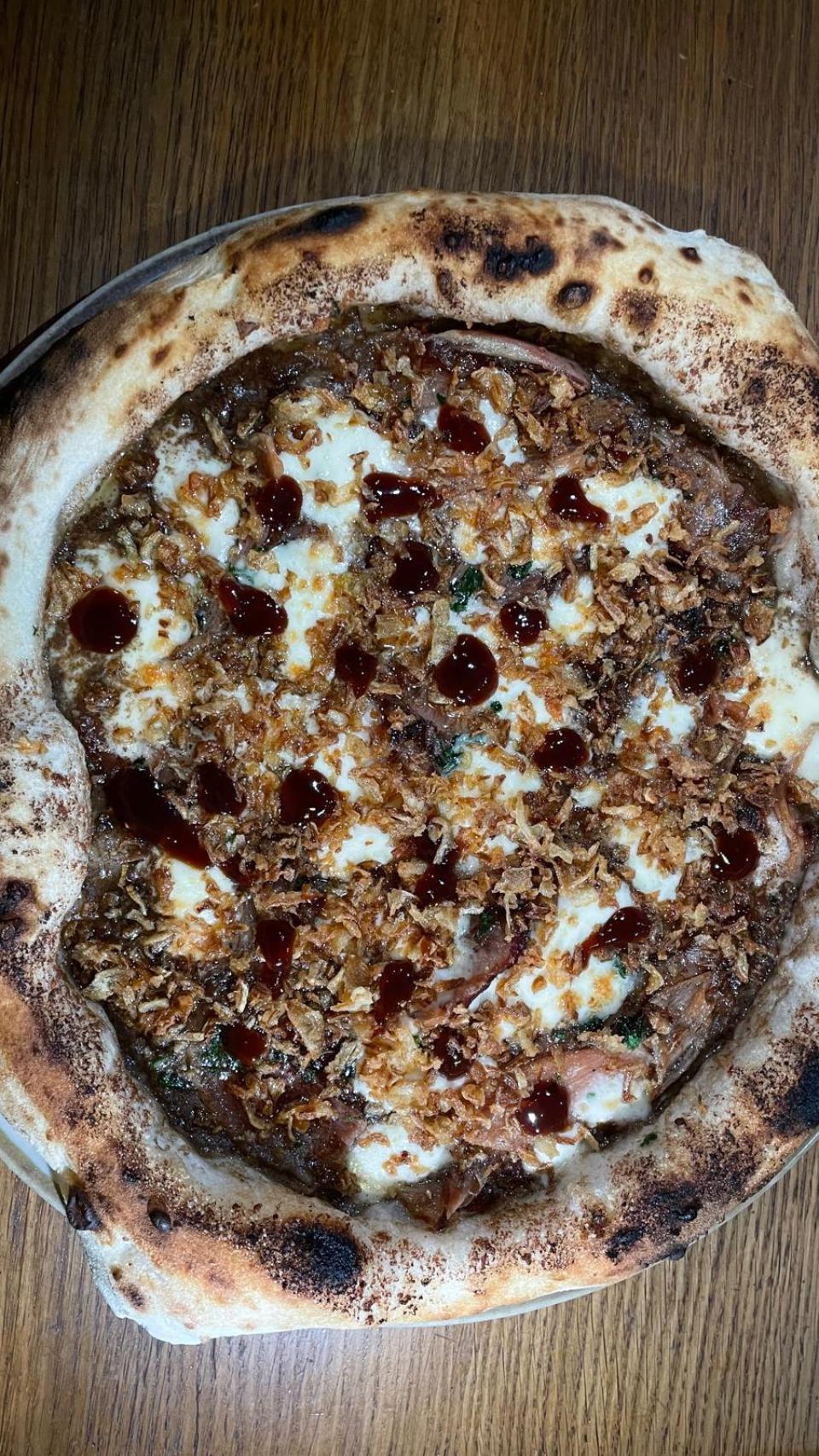 Pizza de Sicilia in Bocca.