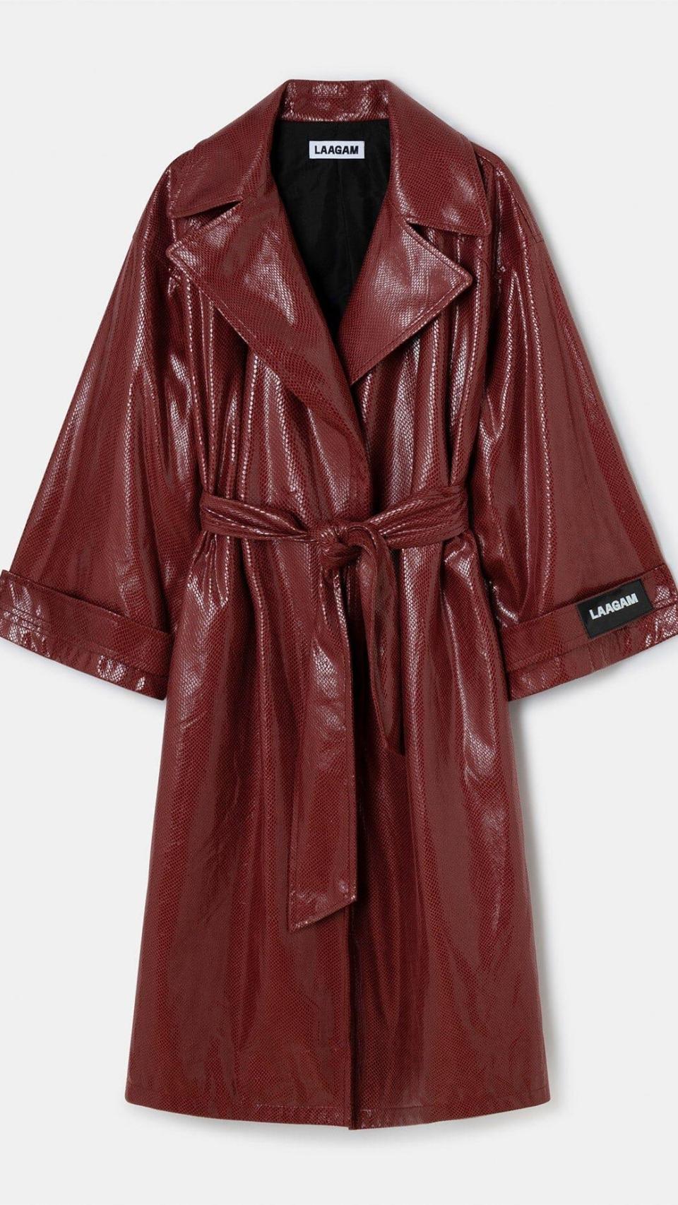 Gabardina de Laagam.