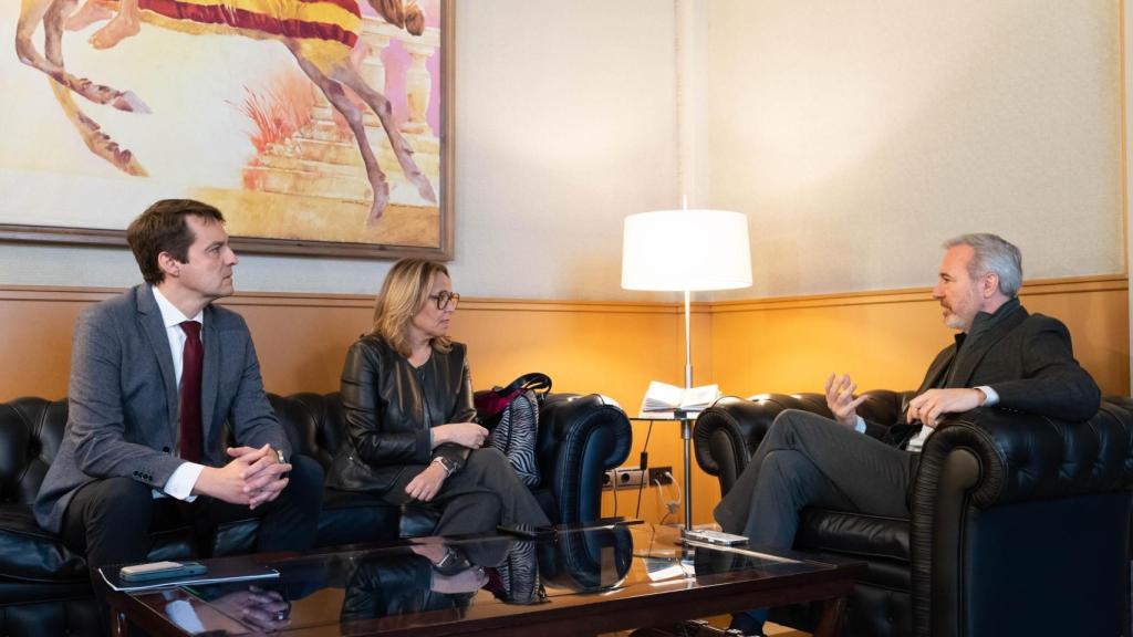 Mayte Pérez y Óscar Galeano han representado al PSOE en ausencia de Pilar Alegría