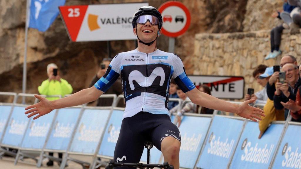 El ciclista vallisoletano Iván Romeo se alza con su primera victoria profesional en la Vuelta a la Comunidad Valenciana