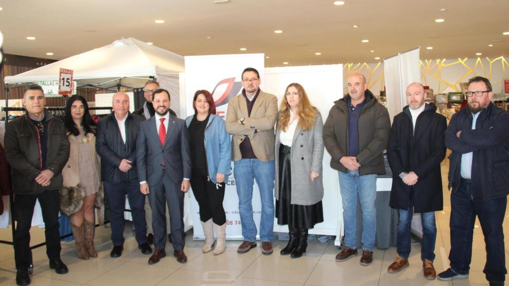 Inauguración de 'Alcázar Outlet'.