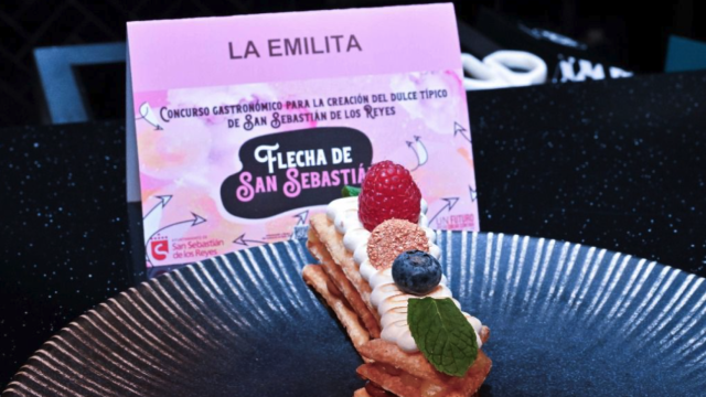 La cruz de San Sebastian de los Reyes en su elaboración ganadora.