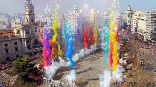 Una mascletá de Fallas.