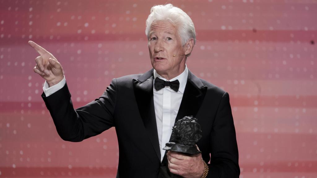 Richard Gere con el Goya.