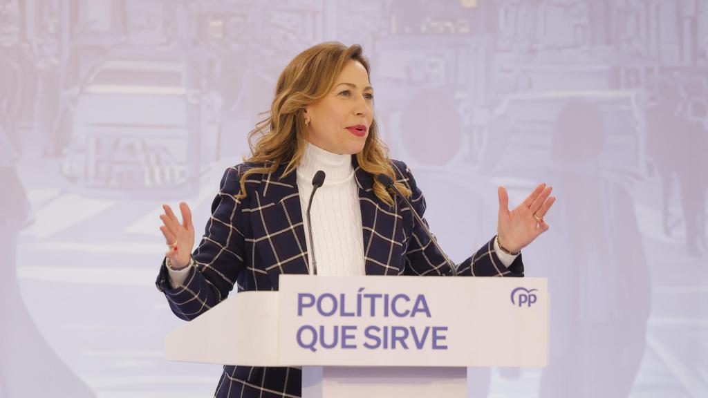 La alcaldesa de Zaragoza, Natalia Chueca, durante su intervención en un acto del Partido Popular.