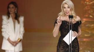 María Luisa Gutiérrez, productora de 'La infiltrada', durante su discurso de recepción del Goya a mejor película. Foto: EFE/Julio Muñoz