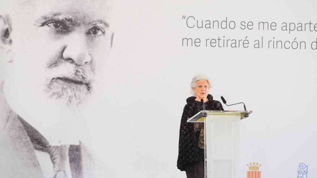 Mari Luz Altamira, nieta del jurista, durante su intervención.