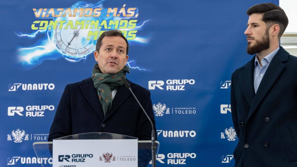 Carlos Velázquez y Antonio Ruiz.