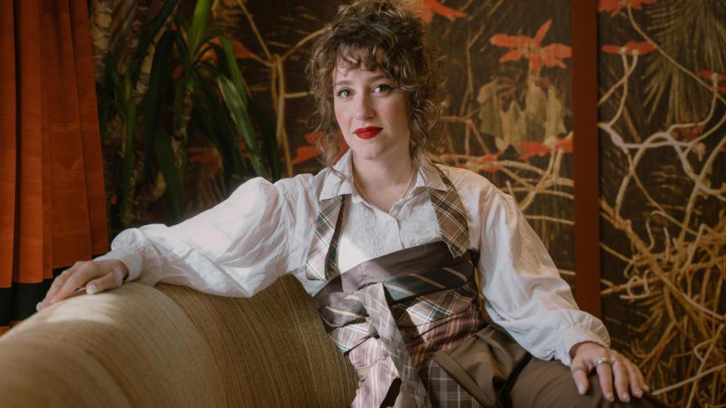 La autora, posando en The Apartment.