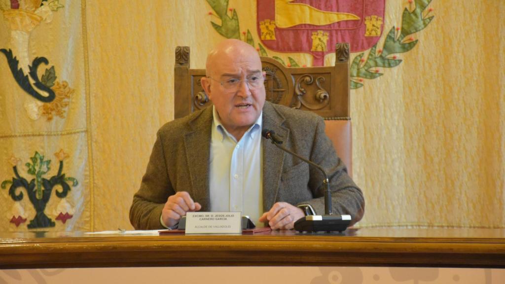 El alcalde de Valladolid, Jesús Julio Carnero