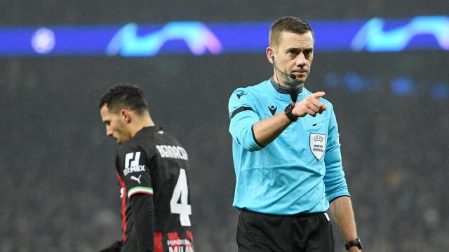 Clément Turpin, en un partido de la Champions League