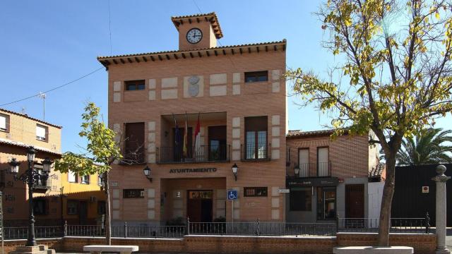 Ayuntamiento de Cedillo del Condado.