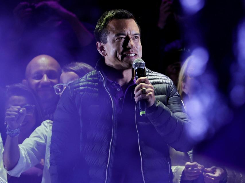 Daniel Noboa, presidente de Ecuador y candidato a la reelección, en el cierre de campaña.