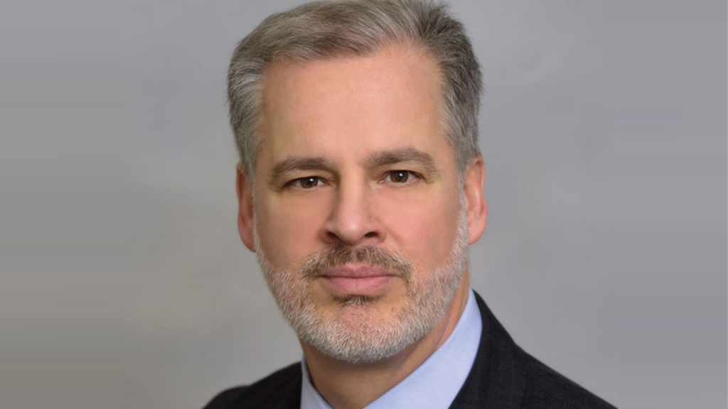 El cardiólogo Vicent M. Figueredo del St. Mary Medical Center en Pennsilvania.