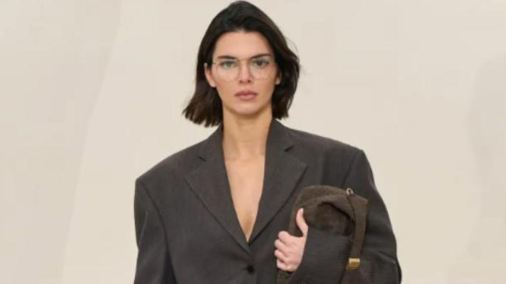 Siluetas de los desfiles de Anna Sui, Carolina Herrera y Calvin Klein.