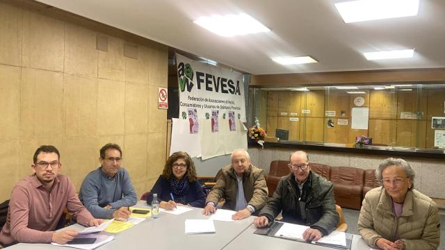 Reunión de Fevesa y  Fauba para tratar el problema de los pisos turísticos en Salamanca