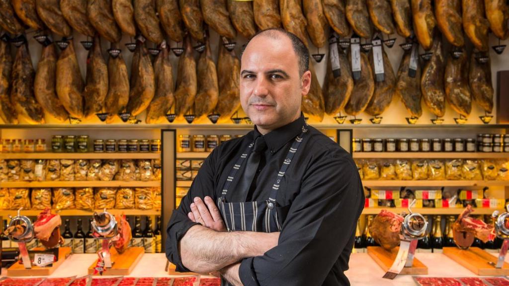 Manuel López, afinador de jamones y precursor de Reserva Ibérica THE KITCHEN.