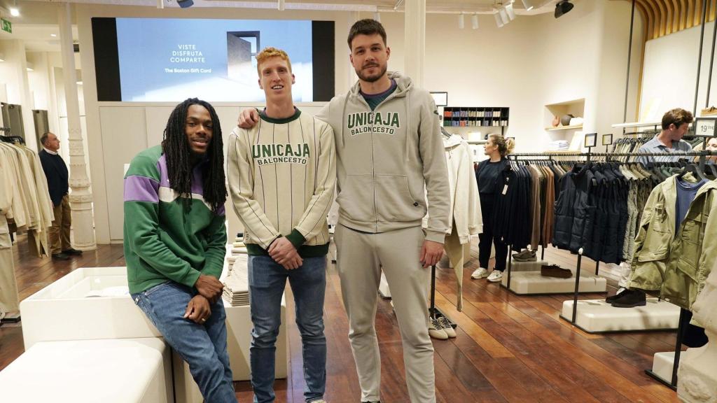 Kendrick Perry, Alberto Díaz y Jonathan Barreiro en el media day antes de la Copa del Rey