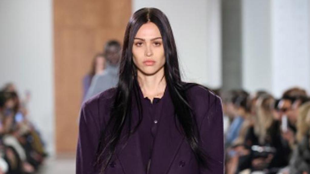 Siluetas del desfile de Michael Kors.