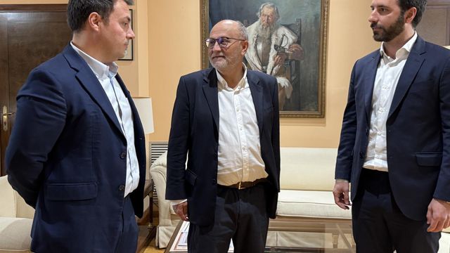 El primer almacén de electricidad con baterías de Galicia se pondrá en marcha este verano.