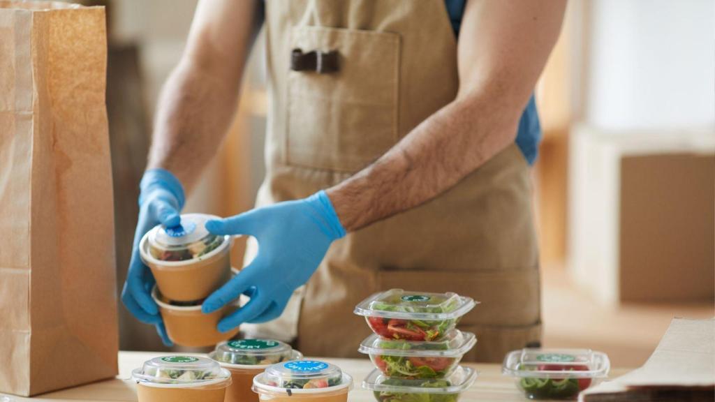 El 'delivery' es un canal muy activo en la restauración, pero también entraña una gran complejidad.