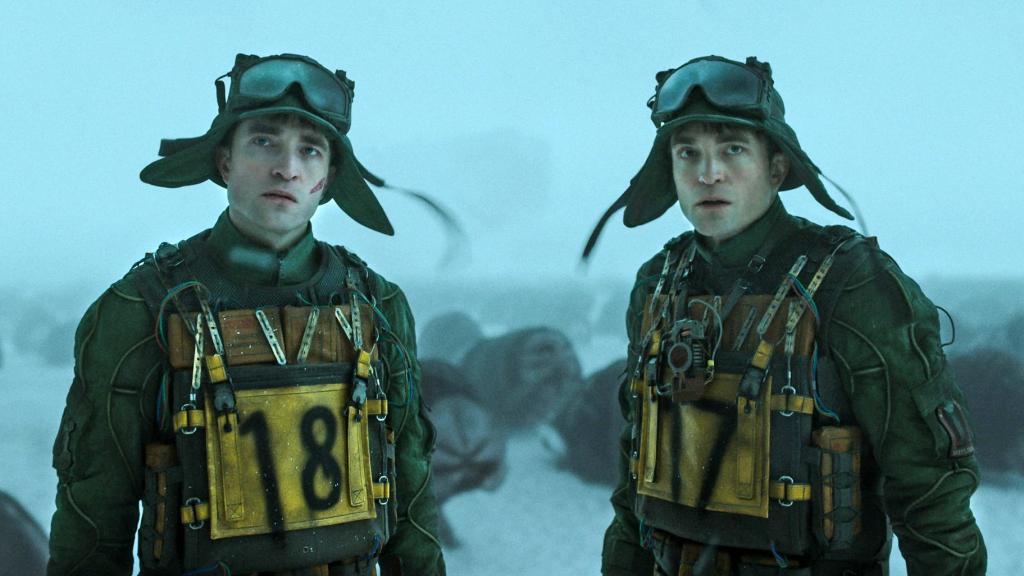 Robert Pattinson, por partida doble en 'Mickey 17', de Bong Joon-hoo