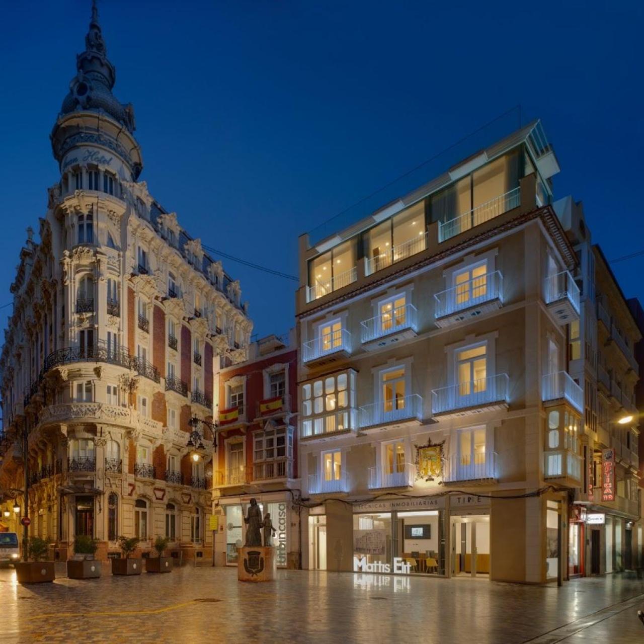 Los Apartamentos Turísticos San Sebastián Suites están ubicados en Cartagtena.