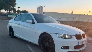 El vehículo sustraído de esta joven de Zaragoza.