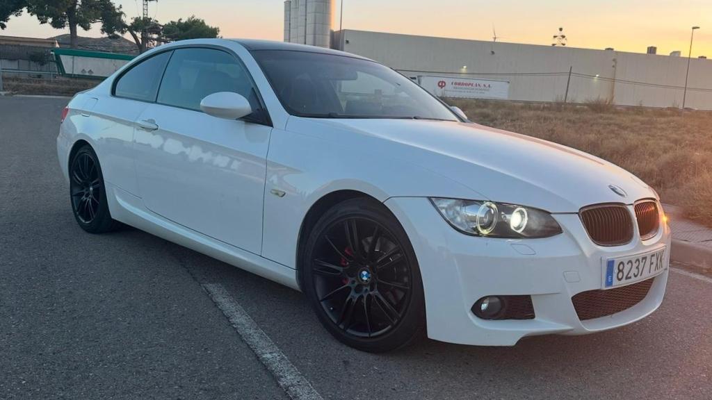 El vehículo sustraído de esta joven de Zaragoza.