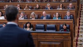 Alberto Núñez Feijóo y Pedro Sánchez este miércoles en la sesión de control al Gobierno en el Congreso.