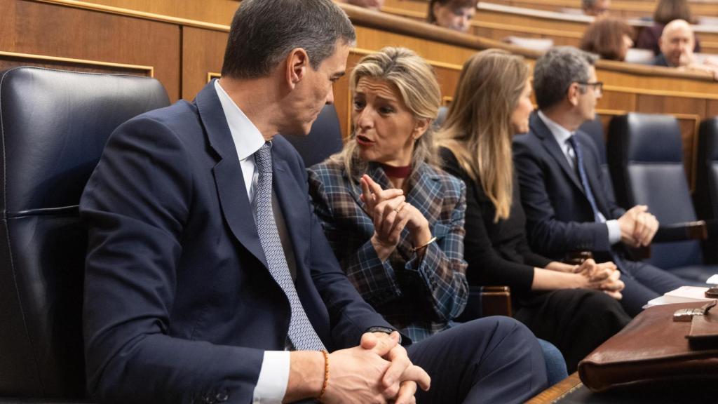 Pedro Sánchez y Yolanda Díaz, este miércoles durante la sesión de control al Gobierno en el Congreso de los Diputados.