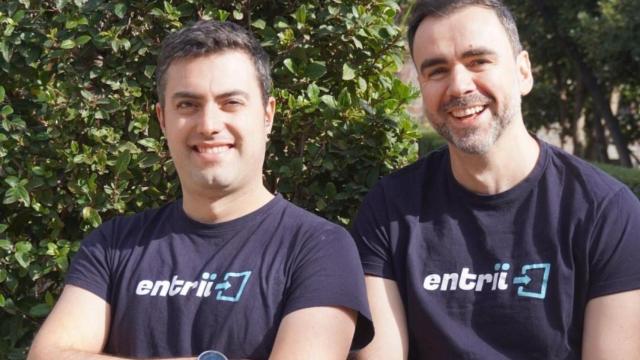 Patxi Galán, CTO y cofundador de Entrii (izquierda) y Rodrigo Fabeiro, CEO y cofundador de Entrii (derecha).