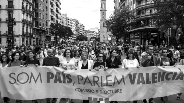 Manifestación de nacionalistas en defensa del valenciano.