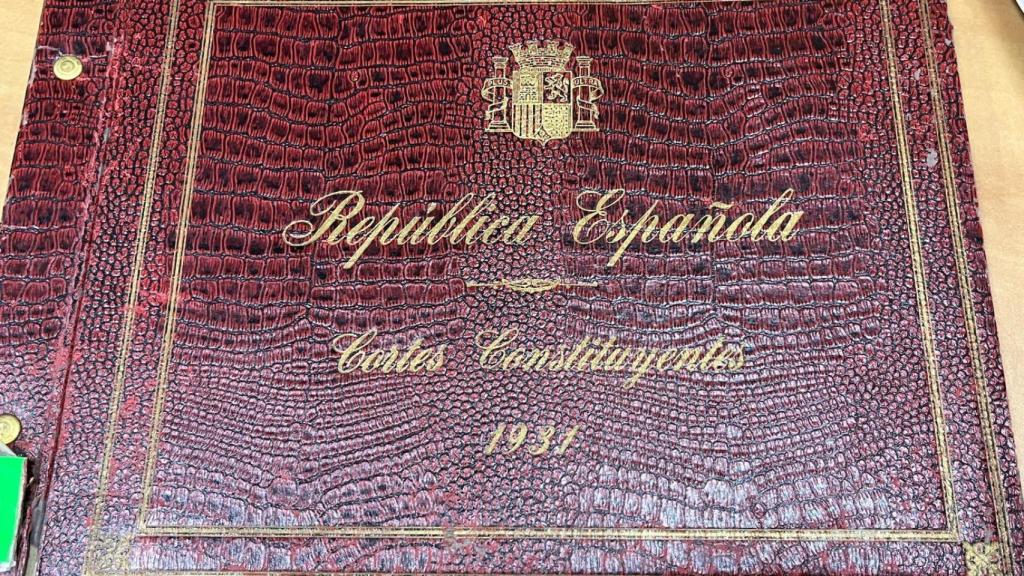 Álbum de las Cortes Constituyentes.
