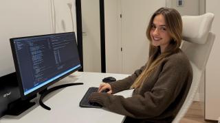 Ana González, estudiante del Doble Grado en Matemática Computacional e Ingeniería del Software.
