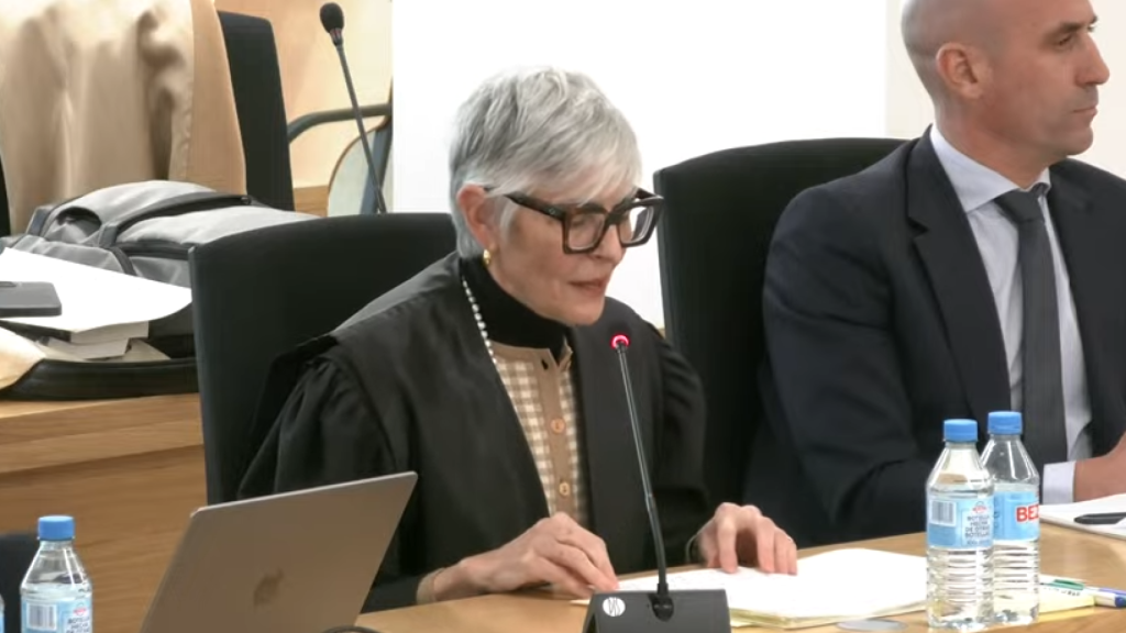 Tubau, junto a Rubiales, este jueves.