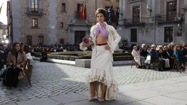 Silueta del desfile de Madrid es Moda.