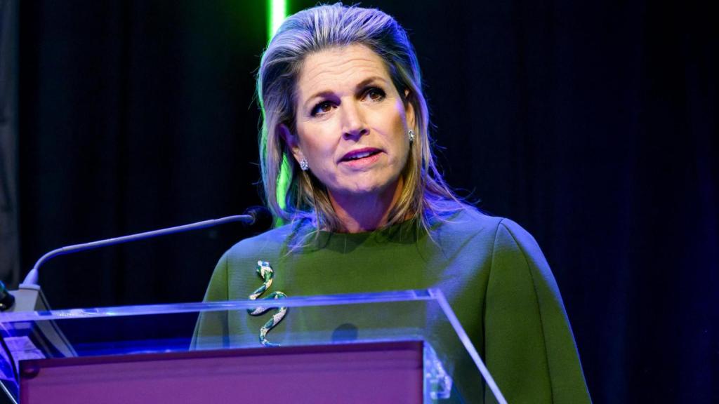 Máxima de Holanda habla de la salud de su hija menor.