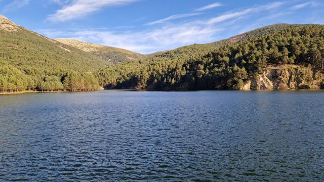 Imagen del embalse de El Tejo, en El Espinar (Segovia)