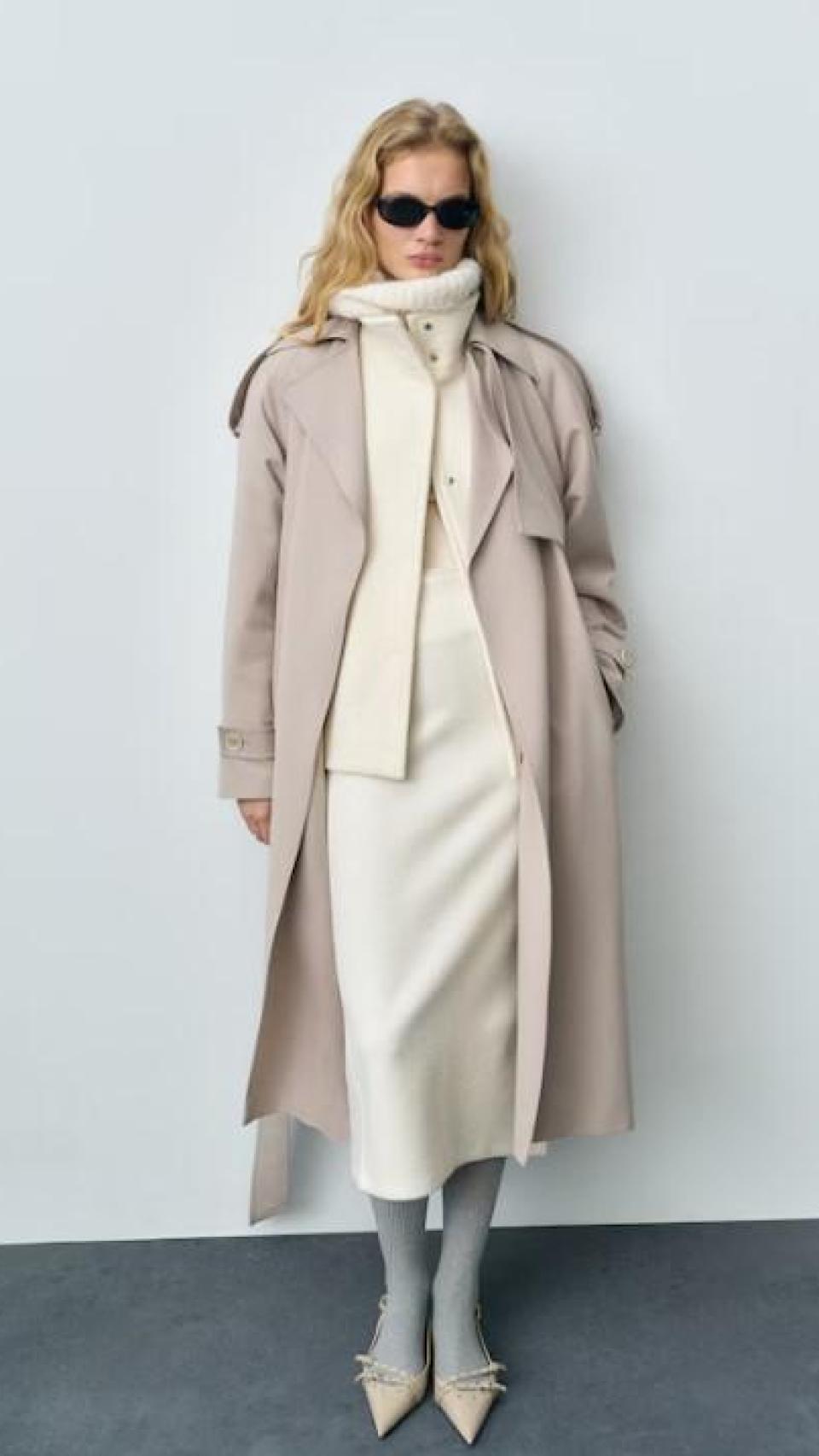 Trench oversize de Mango. REF. 87093294