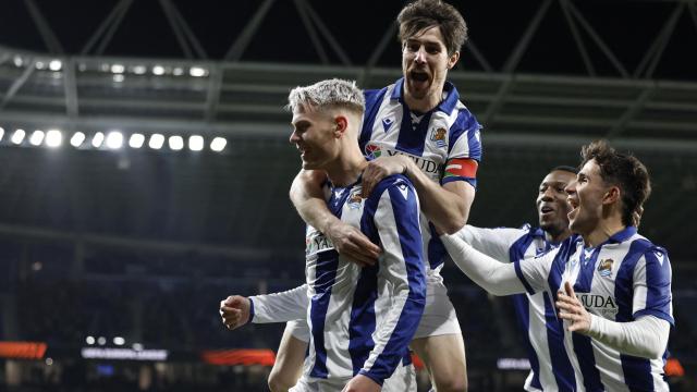 Oskarsson celebra su segundo gol en el partido ante el Paok.