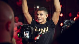 Yaman 'El Diamante', en su 'walkout' antes de una pelea en WOW